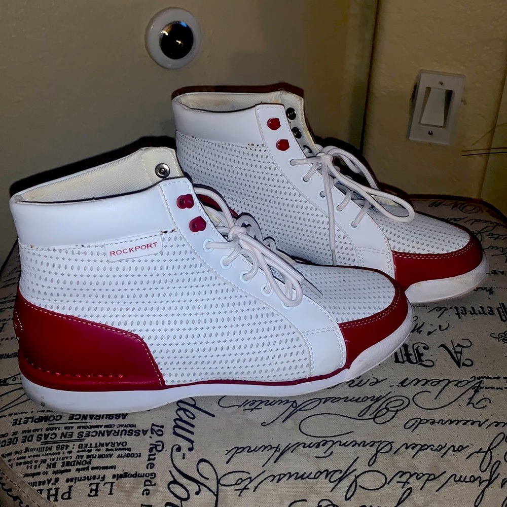 Leather Men’s Rockport high top shoe